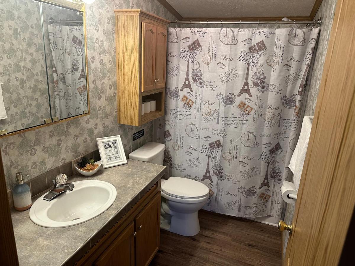 Spacious Cozy Getaway ! King Bed, Game Room, Out Door Patio Cairo Exterior foto